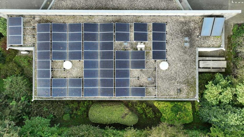 dierenartsenpraktijk flevoland zonnepanelen